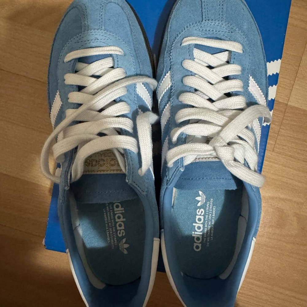 Adidas Light Blue Suede Sneakers with White Stripes - Kids size 6 is a wmns 7.5